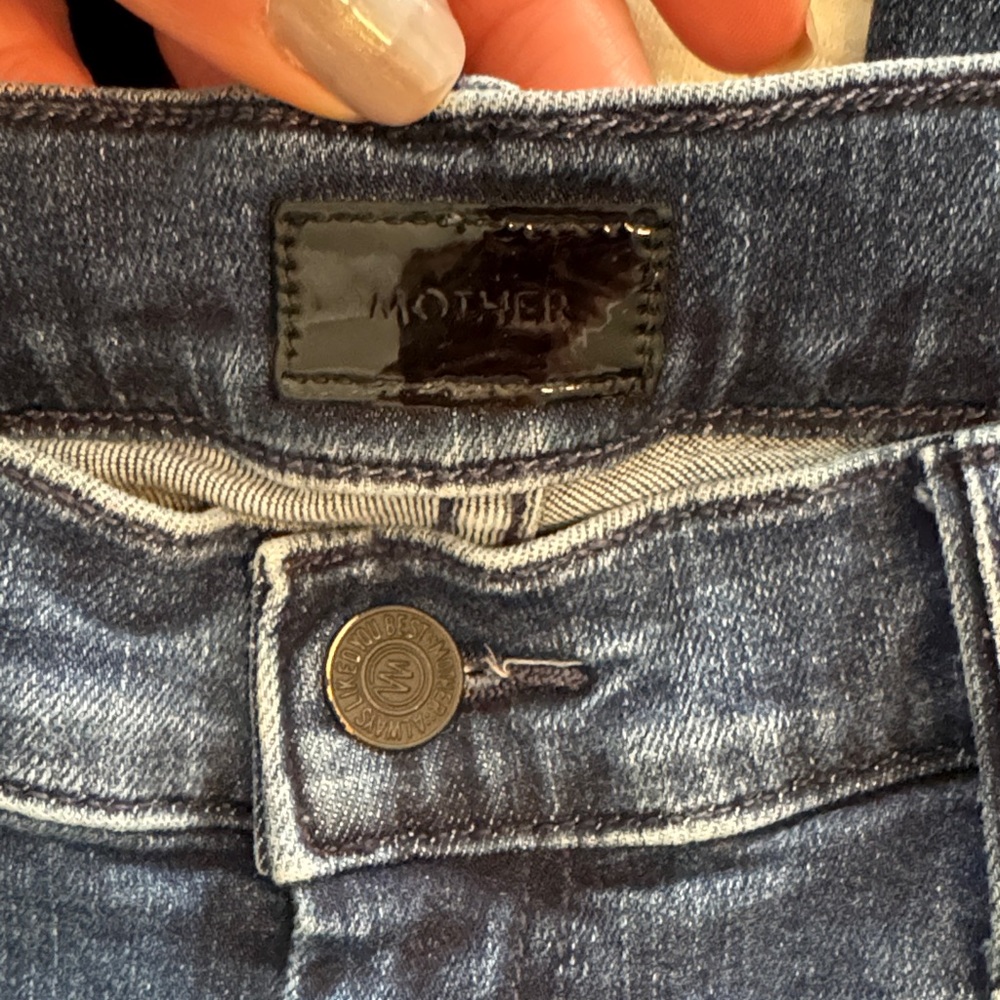 MOTHER Weekender Dark Blue Flare Jeans Size 33 - Picture 3 of 11